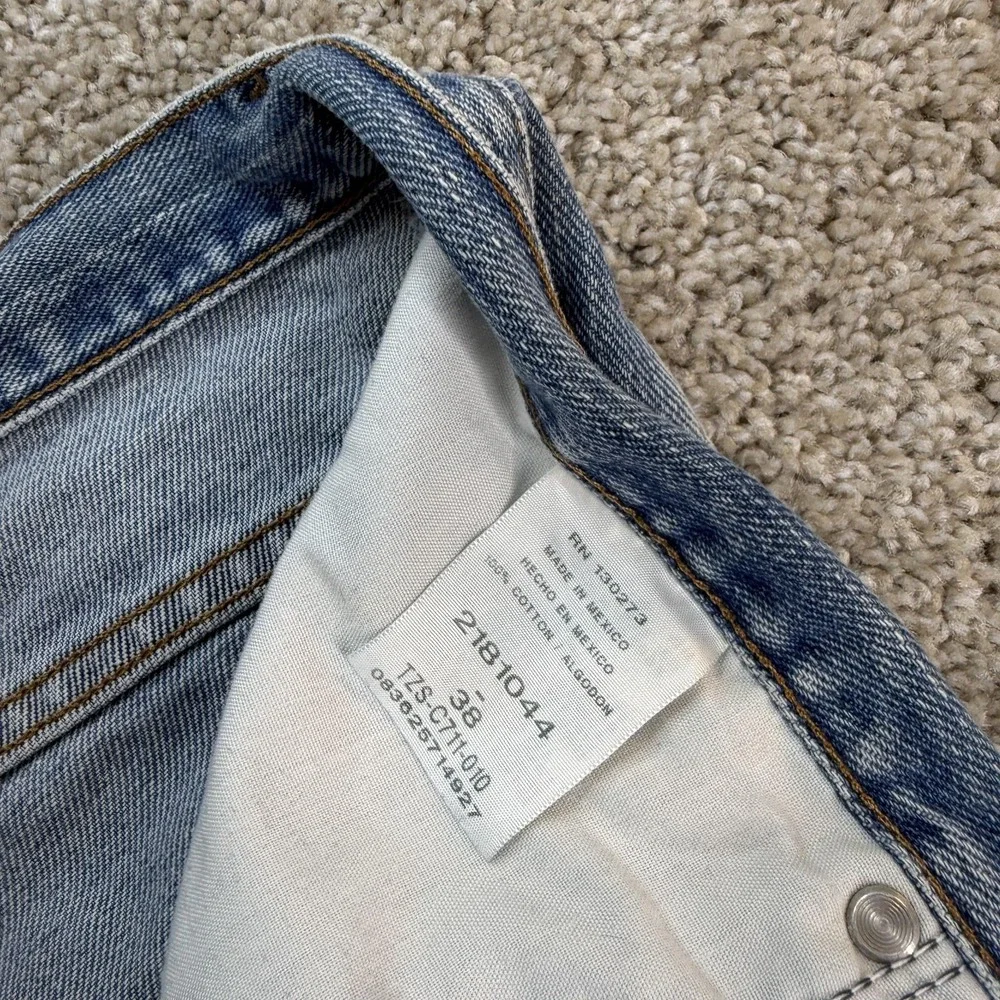 Baggy Lee Denim Shorts Mens 38 Blue Relaxed Fit Jorts 5 Pocket Light Wash Casual